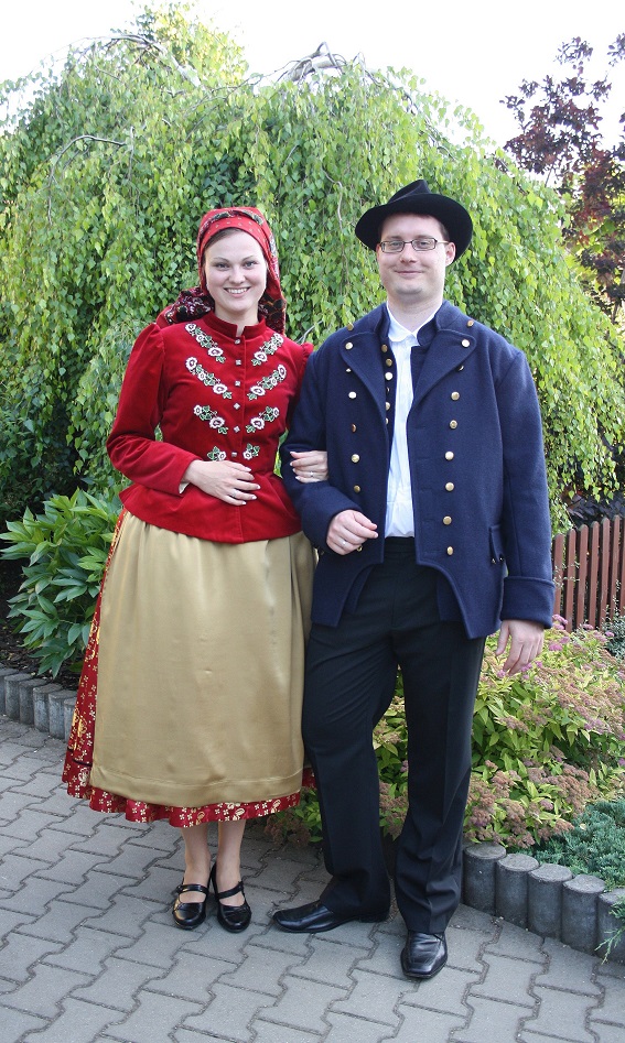 c) ženáčský kroj