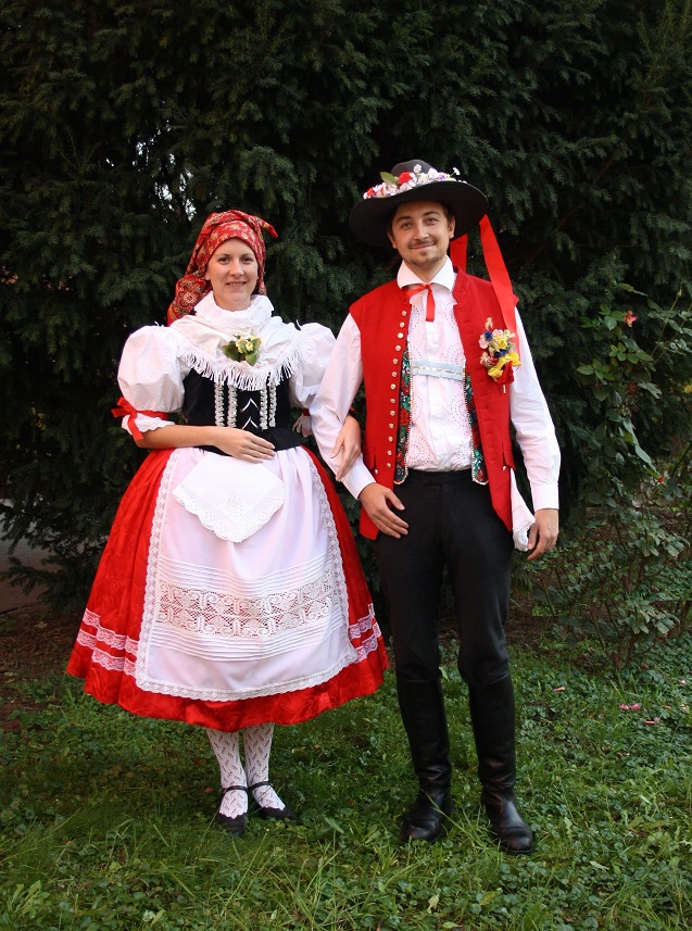 1) kroj svobodných z Brna-Slatiny